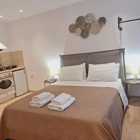Studio Theotoki 2 Corfu  ภายนอก รูปภาพ